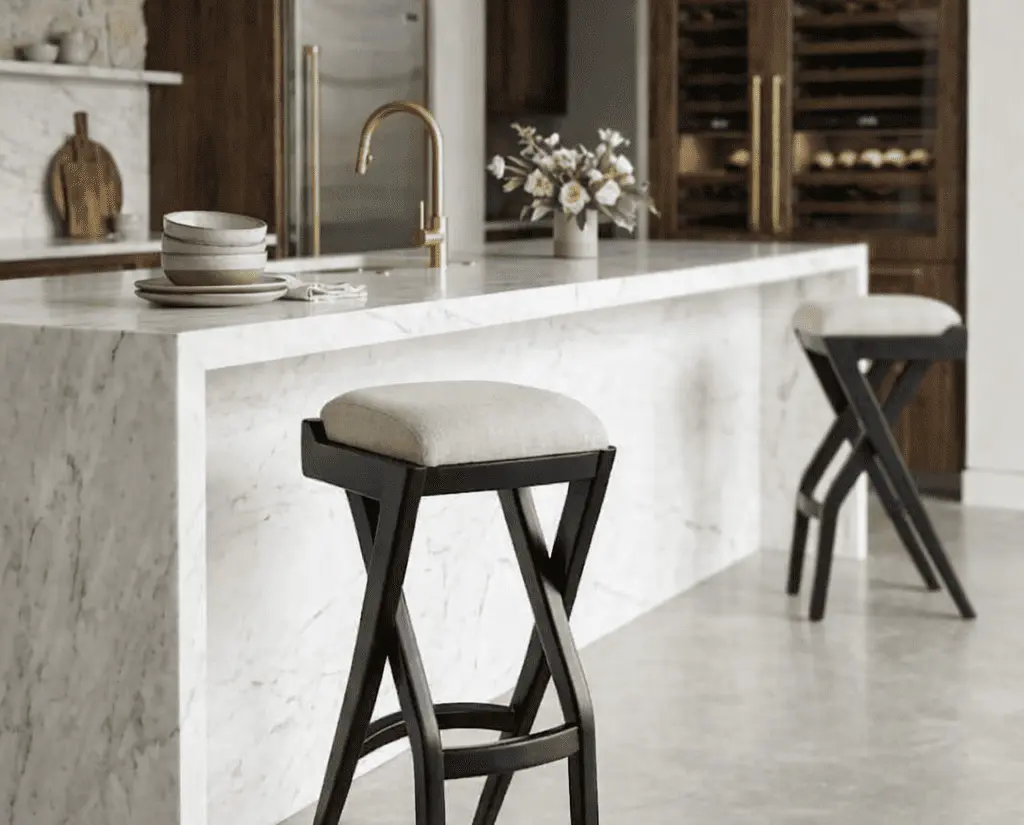 CHAISE DE BAR